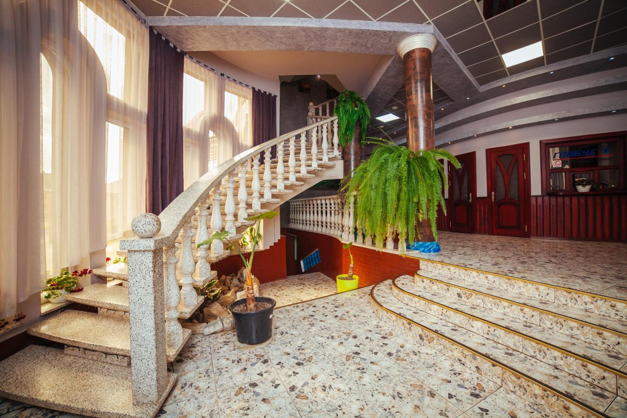 Європа Готель Solomonovo Extérieur photo